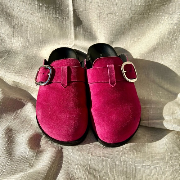 Maguire Shoes - Hot Pink Maguire Clogs | Women’s size 36